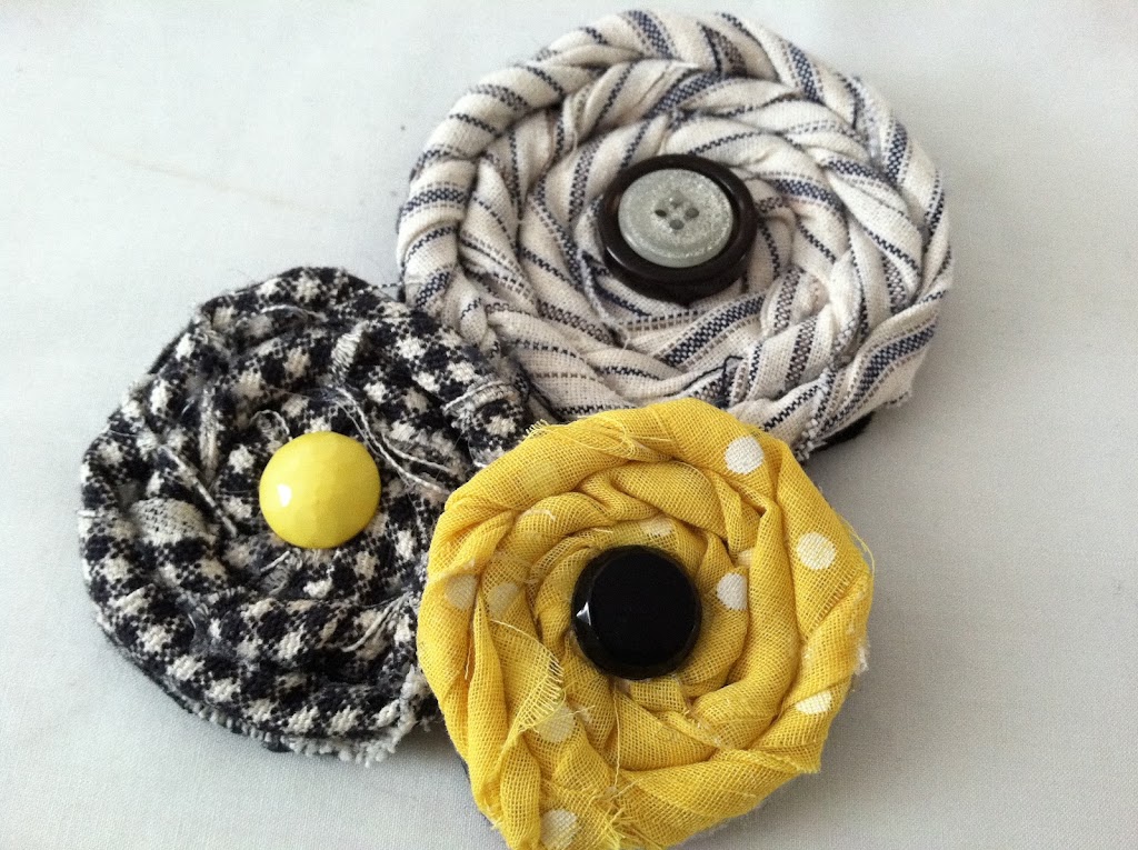 How To Make Vintage Fabric & Button Rosettes